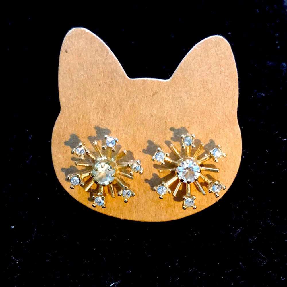 NEW Korean Rhinestone Snowflake Stud Earrings
